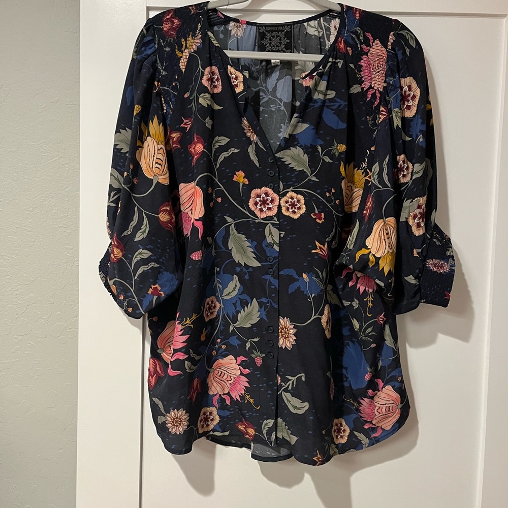 Johnny Was Jade Blouse Navy Floral Print L
